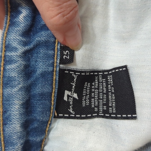 7 for All Mankind Distressed Denim Shorts, Color Blue Size 25 - Picture 15 of 15